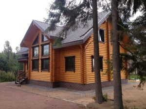 Строительство загородных домов в СПб и лен. области под ключ из бревна
